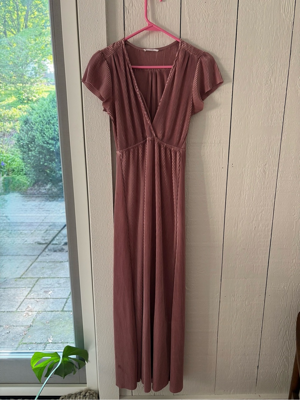 Baltic Born Dusty Rose Pleated Maxi Dress with V-Neck